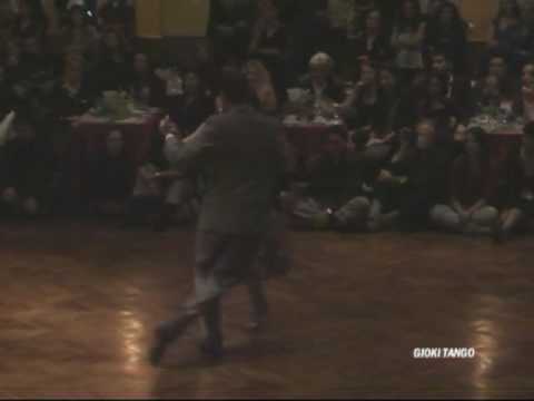  Cristina Sosa  and  Daniel Nacucchio  are  dancing  to  the  tango  "  El Nene Del Abasto  "