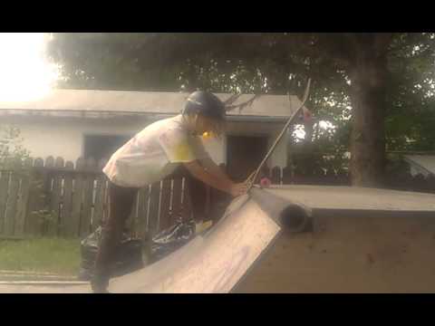 How to: blunt on a halfpipe
