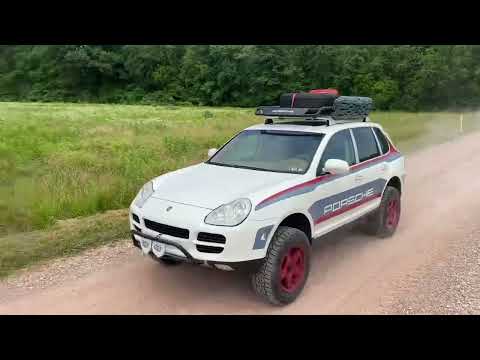 2004 Porsche Cayenne S by japerf1