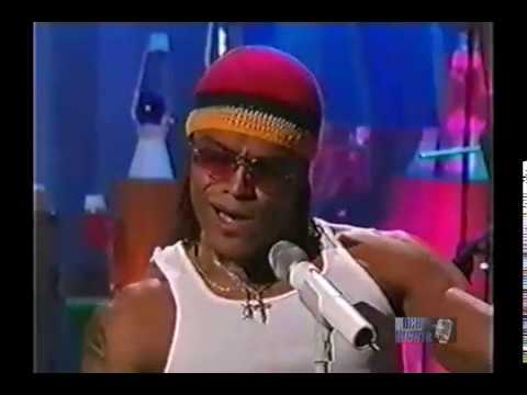 Maxwell - "Fortunate" (Live)