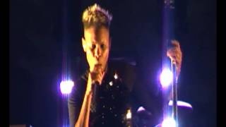 Skunk Anansie Live - Tear The Place Up