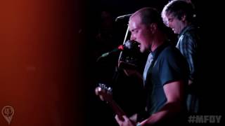 Moneen - Are We Really Happy With Who We Are Right Now (Live)