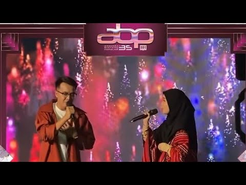 Aiman Sidek & Alin Sidek - Cinta Sejati (Live Anugerah Bintang Popular Berita Harian 35 The Launch)