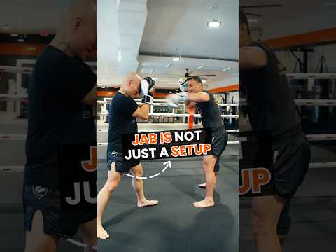 Master the Muay Thai Jab for Maximum Control. #muaythai #mma #martialarts #fightsports