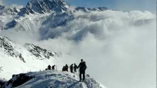 preview picture of video 'Panorama 360° depuis le sommet Est des Monts Telliers 2951 m en Valais'