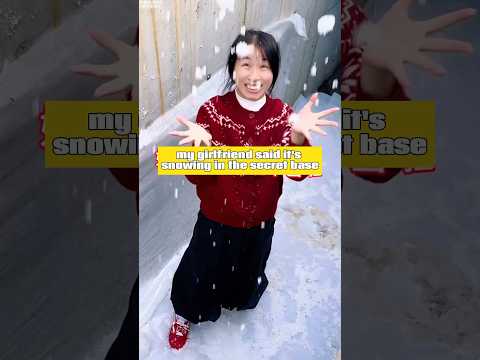 It’s so hot, how could there be snow in the secret base？