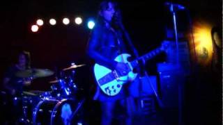 Abbe May - Kiss My Apocalypse & Taurus Chorus @ Mojo's