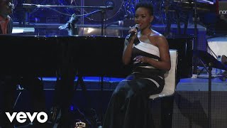 Hlengiwe Pitso - Nginguye (Live at Monte Casino Jo