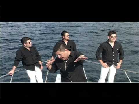 SOÑAR - MARTIN SOLIS **Official Music Video #ciudad