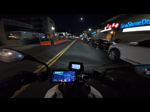 Thumbnail for POV Night Ride [4K] - BMW G310R by BMW G310R
