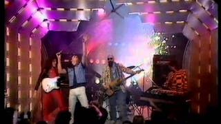 Gillan - Restless 1982