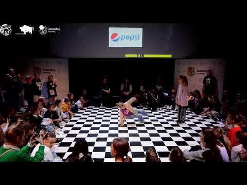 WIRUJĄCA STREFA 2021  / TOP16 HIP HOP DO 9 LAT / SANDRA VS POLA