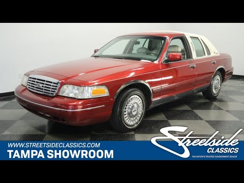 2000 Ford Crown Victoria (CC-1556132) for sale in Lutz, Florida