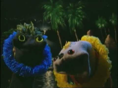 Sifl And Olly - Season 3 - Show Intro