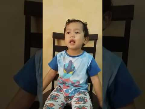 Naufal singing happy birthday song to his father #naufallutfi