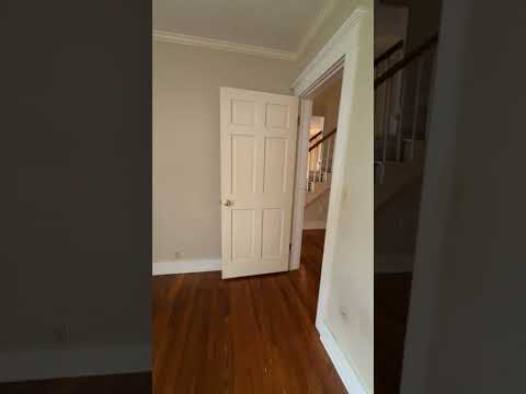 207 Goodman Place- large 2 bedroom 1 bath house with a bonus room upstairs and a large backyard property video