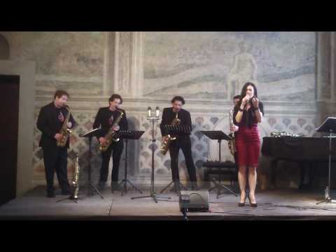 When I Fall in Love - Saxofollia Saxophone Quartet  & Stefania Rava