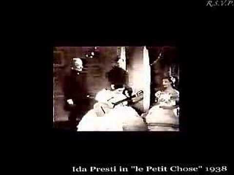 Ida Presti  plays  a Vals by Tarrega