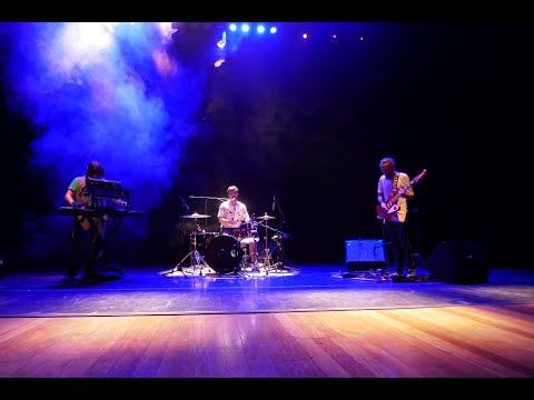 10 000 Russos LIVE Station Europa - Calheta, Madeira 2021