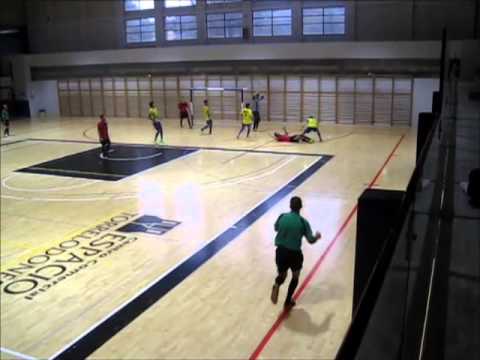 Resbalón de "Werner" por goteras - Torrelodones FS vs Orihuela 28-9-2013