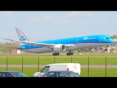 Schiphol Airport PlaneSpotting - 30 Mins of Pure Aviation - 21 Planes Landing and Takeoff