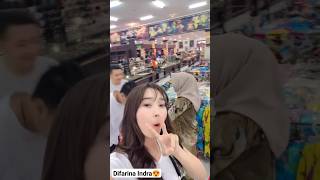 Download lagu Difarina Indra ketemu mami Henny Adella😍#difarinaindra #hennyadella #shorts mp3