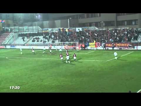 Pavel Macháček a jeho parádní trefa proti Spartě