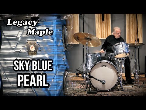 BEAUTIFUL Ludwig Classic Maple (w/ Remo Renaissance heads) - Sky Blue Pearl