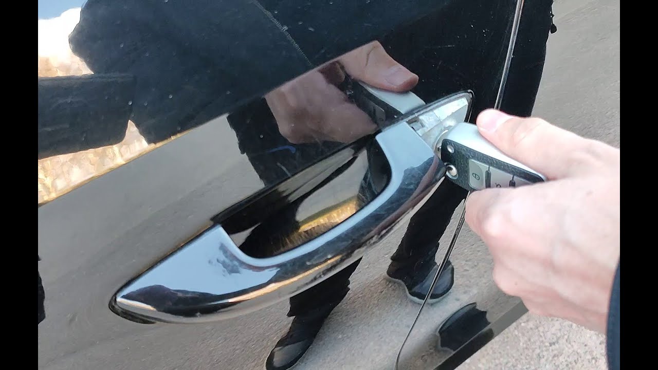 Как закрыть двери без аккумулятора Nissan Qashqai