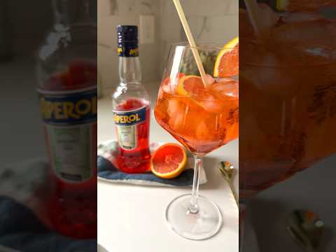 How to Make an Aperol Spritz! 🍊