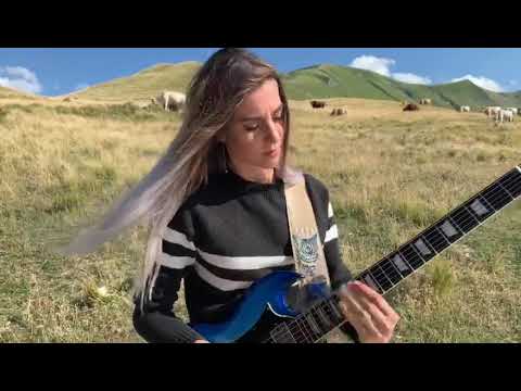 Simona Sansovini - Blues in E for Cows