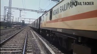 preview picture of video 'Purushottam Express Departing Bokaro Steel City'
