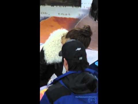 [Fancam] 101109 Yoona SNSD@Fansign Event