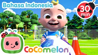 Download lagu Lagu Sepak Bola | CoComelon | Kartun dan Lagu Anak | Moonbug Kids Indonesia | Nursery Rhymes mp3