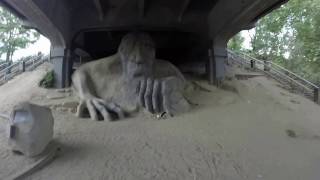 Robin Williams Memorial at the Fremont Troll Seattle