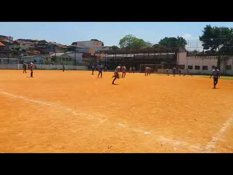 Golaço marcado após chute de longa distância | avarzea.com.br