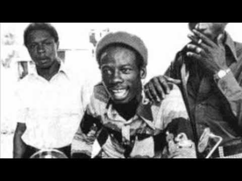 Heptones - I'm In The Mood For Love