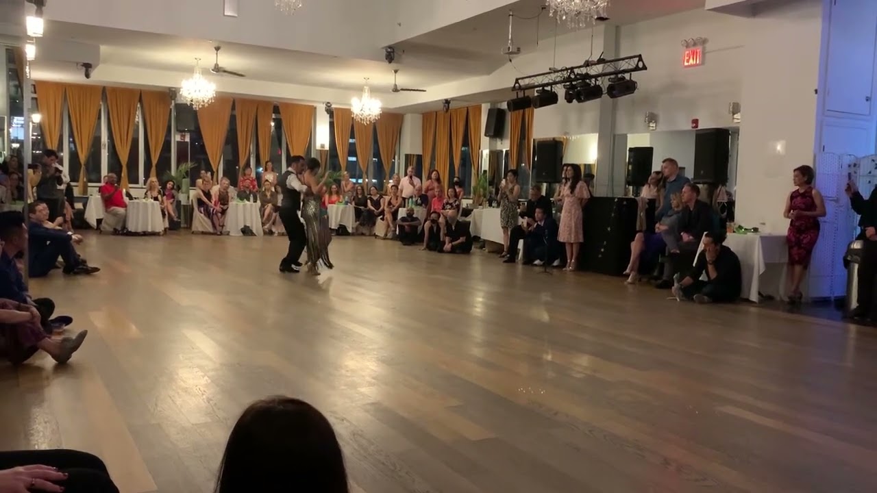 Yanina Quinones y Neri Piliu performance 3 at Abrazo Tango Festival at Stepping out 20220916