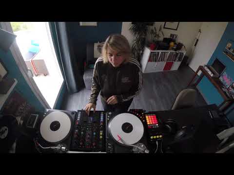 L.ATIPIK - SKRATCH LOOPER