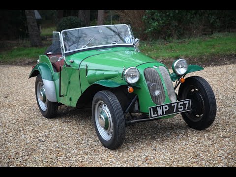 Thumbnail for 1953 Dellow MkIIb running. The Tony Marsh Supercharged car by Dellow