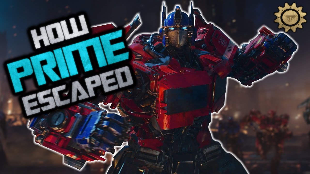 Explaining How Optimus Prime Survived The Fall of Cybertron