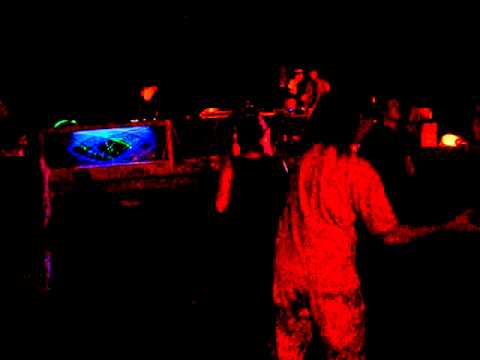 PhOniAndFlOrE @ Marée Bass 3eme Wave ( Festival de la Souris Verte)