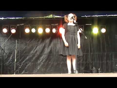 "Non, je ne regrette rien" - Zuza Początek (11 lat)