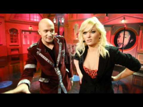 Mihai Bendeac feat Delia Matache - Blonda de la Turism.wmv