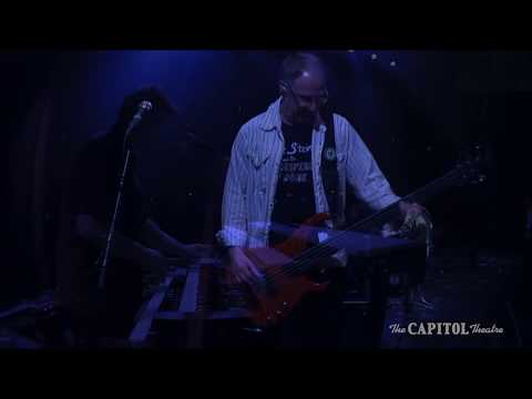 Big Head Todd and the Monsters - I Want You (She's So Heavy)