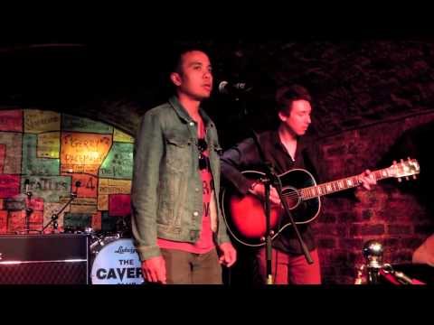Come Together (Live at the Cavern Club in Liverpool) - Aaron Wisidagama & Paul Jones
