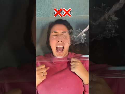 L’ULTIMO CHE CHIUDE GLI OCCHI VINCE 1000! 🤪 #shorts