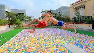 Download lagu WWE MOVES IN MASSIVE BALL PITS POOL mp3 Download lagu WWE MOVES IN MASSIVE BALL PITS POOL mp3