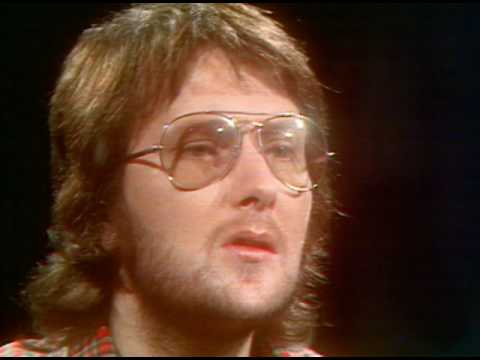 Gerry Rafferty - Whatever's Written In Your Heart (Official Video)