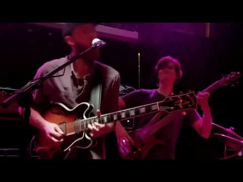 The Jauntee - Know It All ~ One Too Many (11- 24-17, The Hollow, Albany NY)